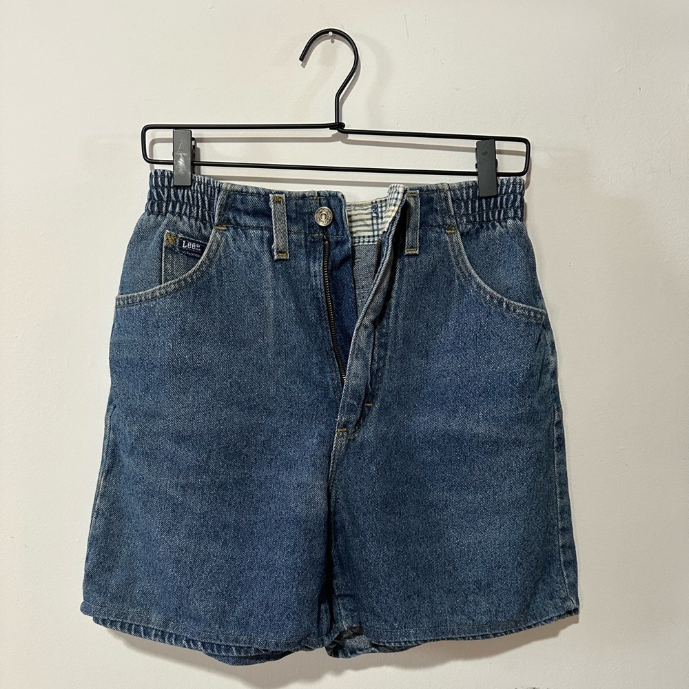 Vintage High Rise Lee Jean Shorts